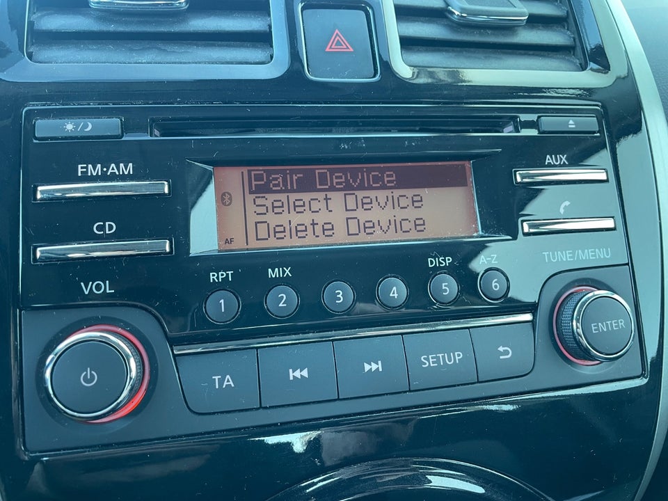 Nissan Micra 1,2 Tekna 5d