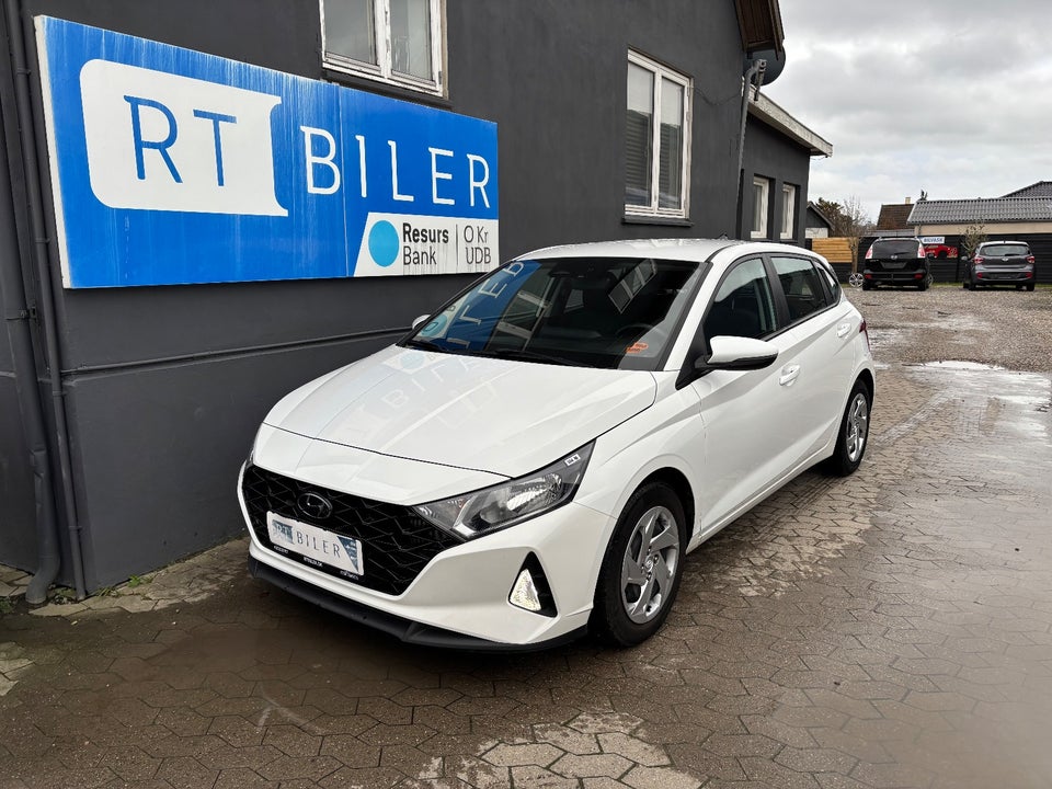 Hyundai i20 1,0 T-GDi Essential DCT 5d