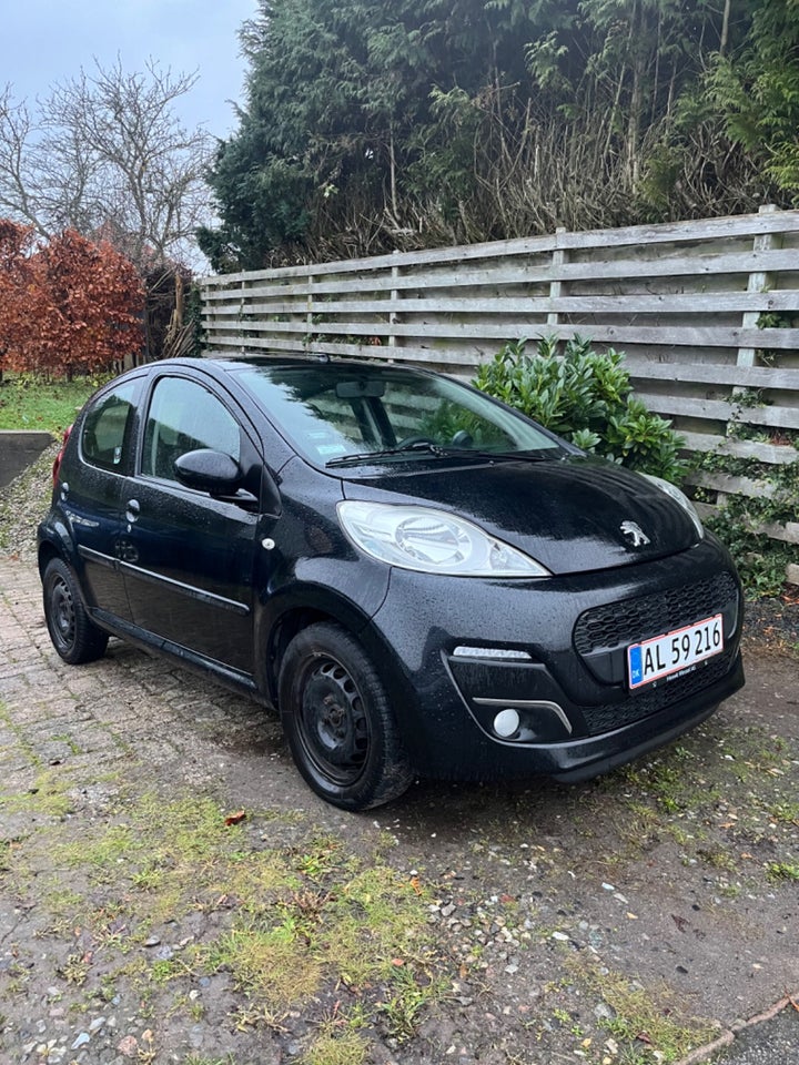 Peugeot 107 1,0 Champion Air 5d