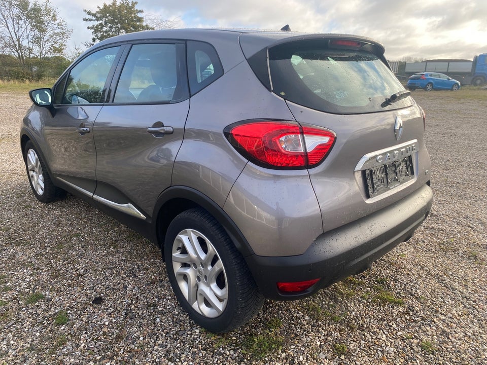 Renault Captur 1,2 TCe 120 Dynamique EDC 5d