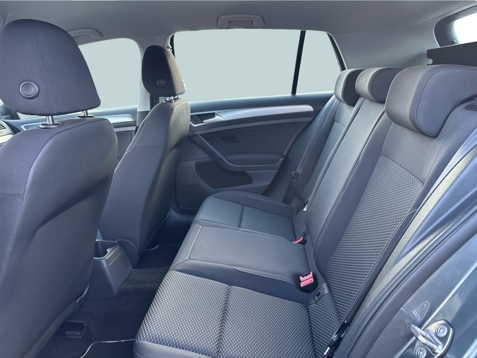 VW Golf VII 1,0 TSi 85 Trendline 5d