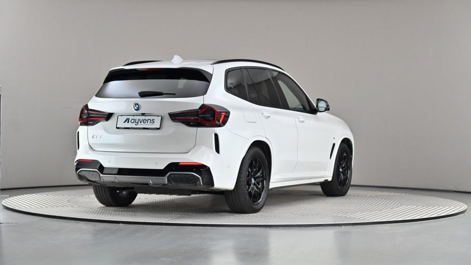 BMW iX3 Charged M-Sport 5d