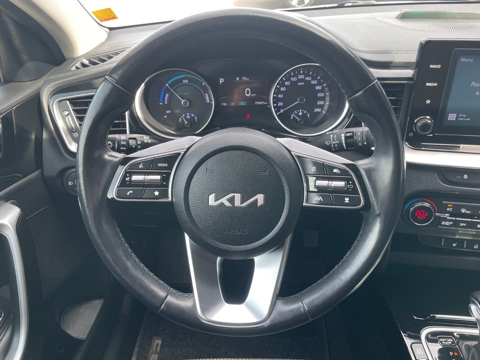 Kia Ceed 1,6 PHEV Prestige SW DCT 5d