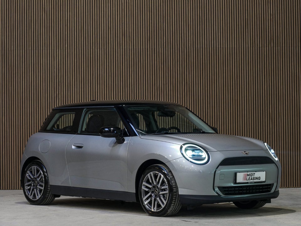 MINI Cooper E Classic Trim S 3d