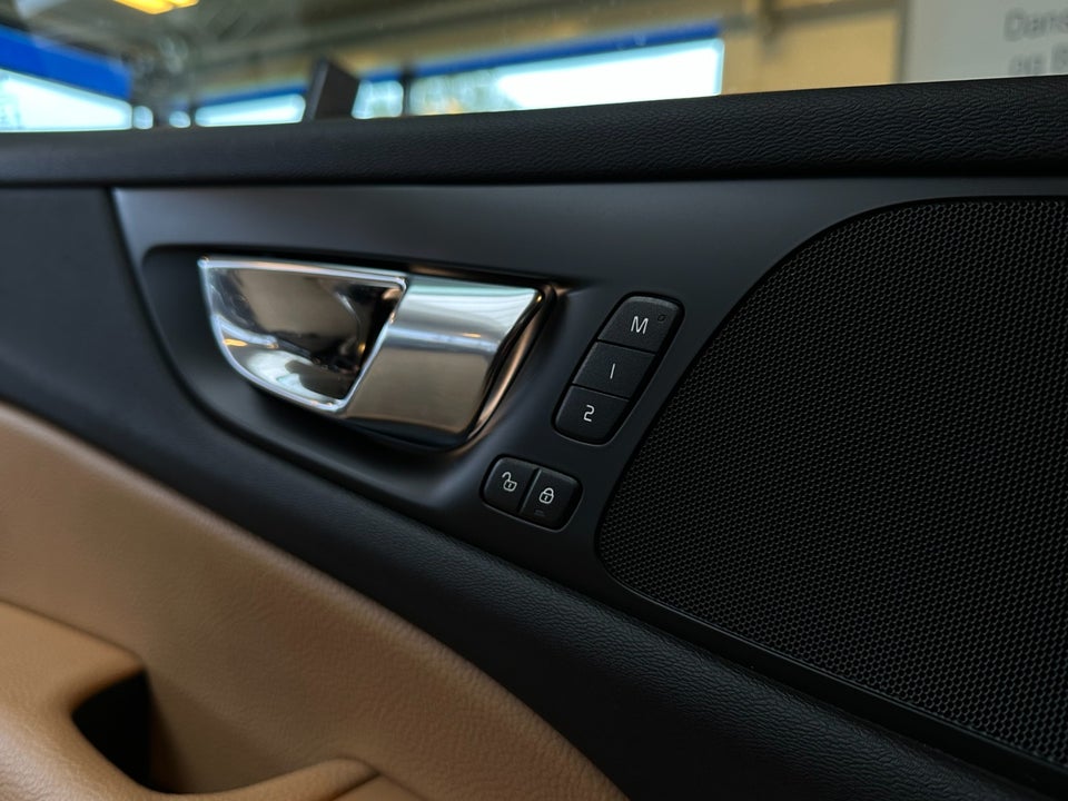 Volvo V60 2,0 D4 190 Inscription aut. 5d