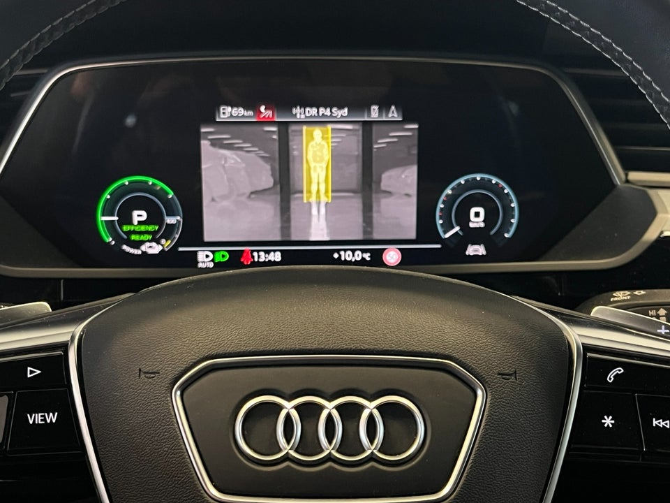 Audi e-tron 55 S-line quattro 5d