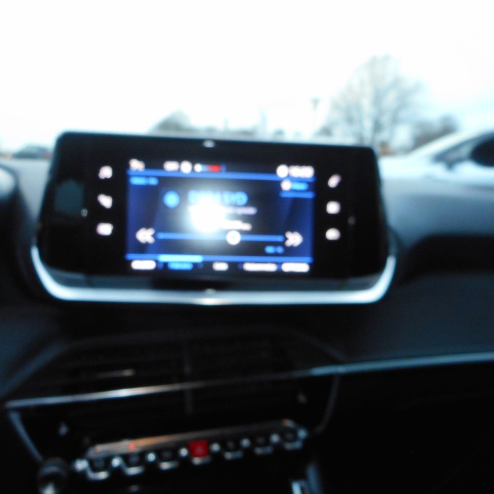 Peugeot 208 1,2 PureTech 75 Active 5d