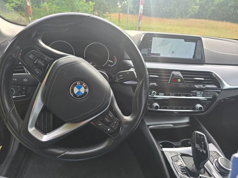 BMW 520d 2,0 Connected aut. 4d