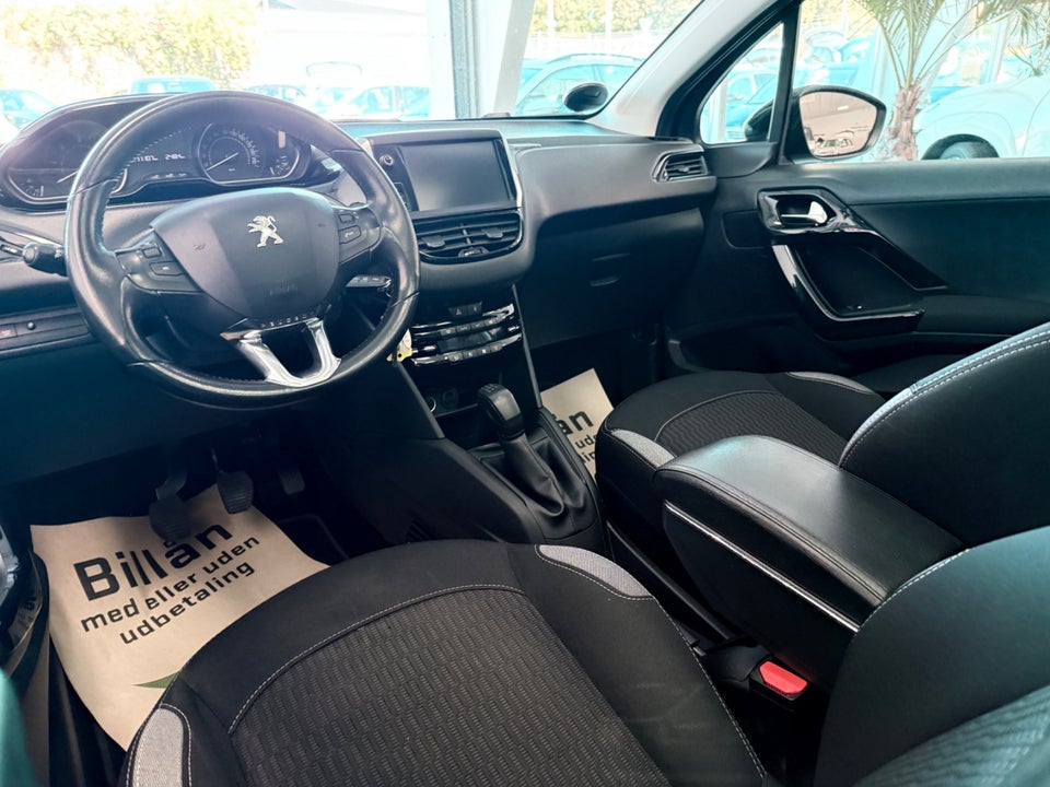 Peugeot 208 1,6 BlueHDi 100 Envy Sky 5d