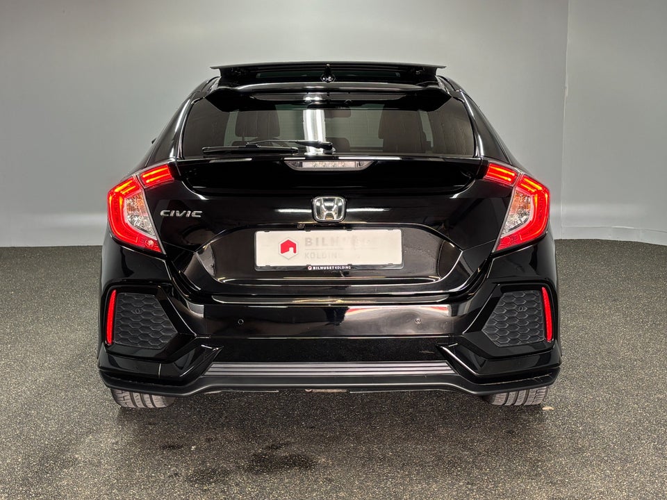 Honda Civic 1,5 VTEC Turbo Prestige CVT 5d