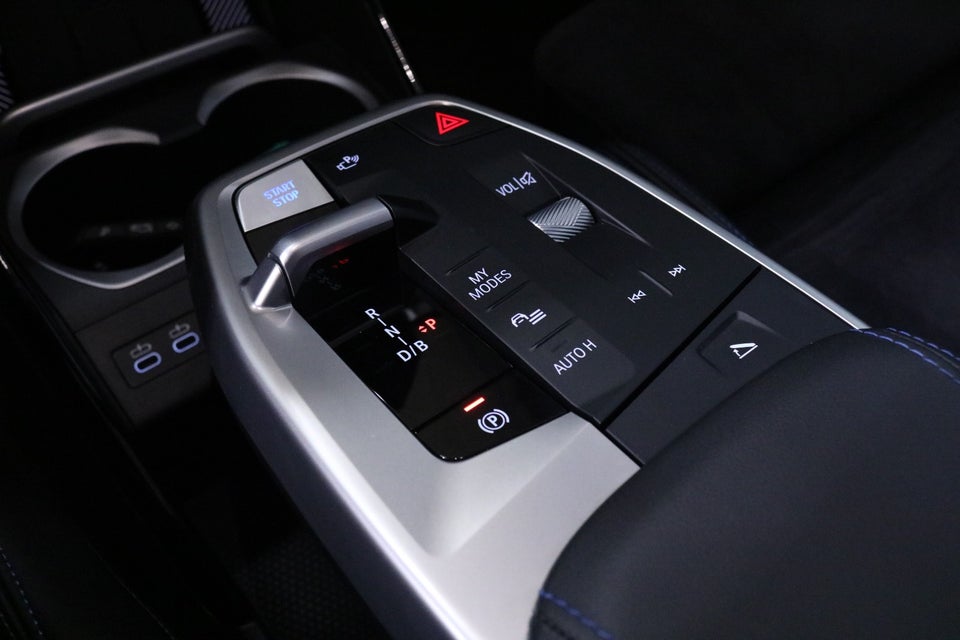 BMW iX1 eDrive20 M-Sport Pro 5d