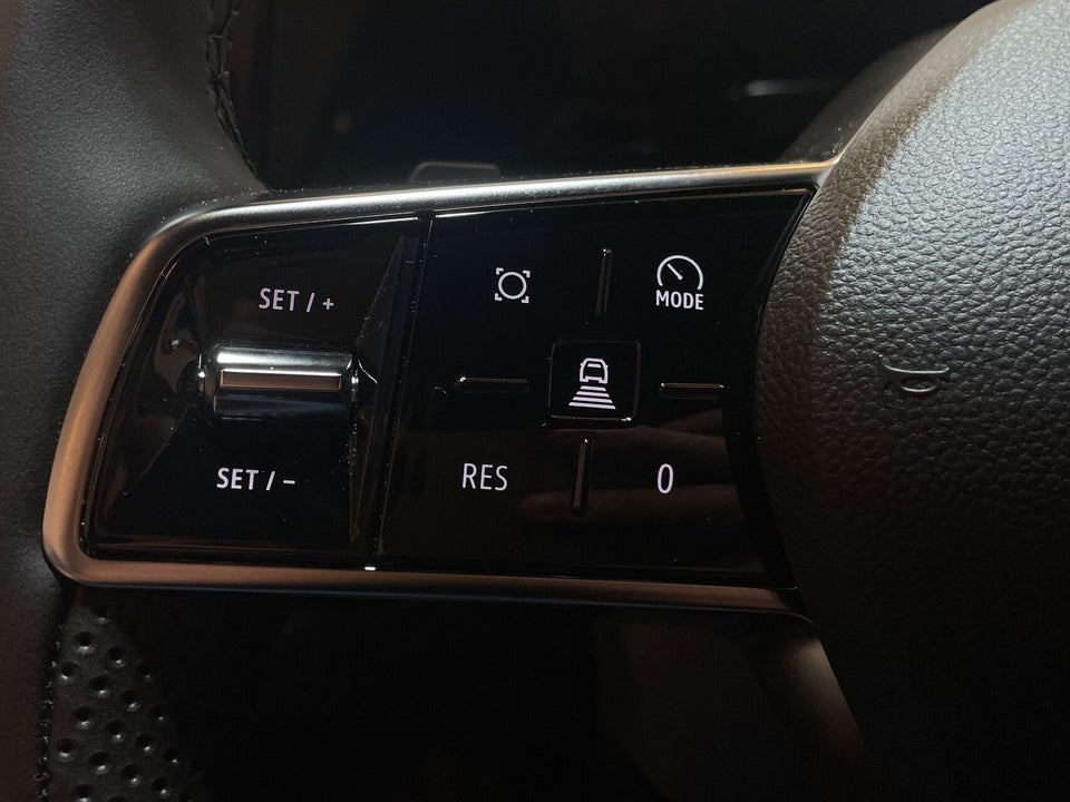 Renault Megane E-Tech 60 Techno+ 5d