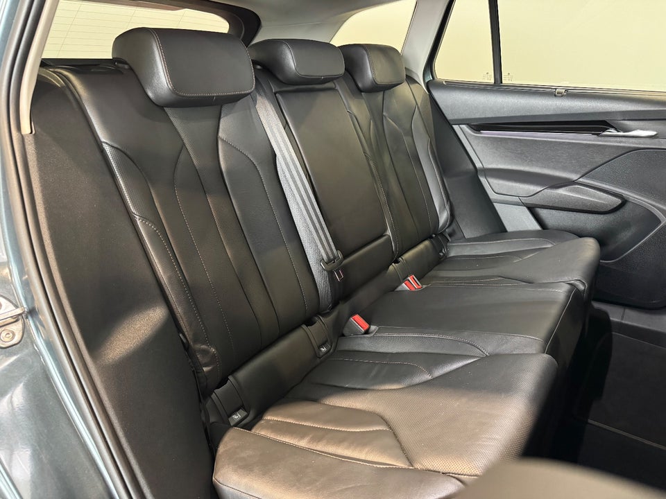 Skoda Enyaq 80 iV 5d