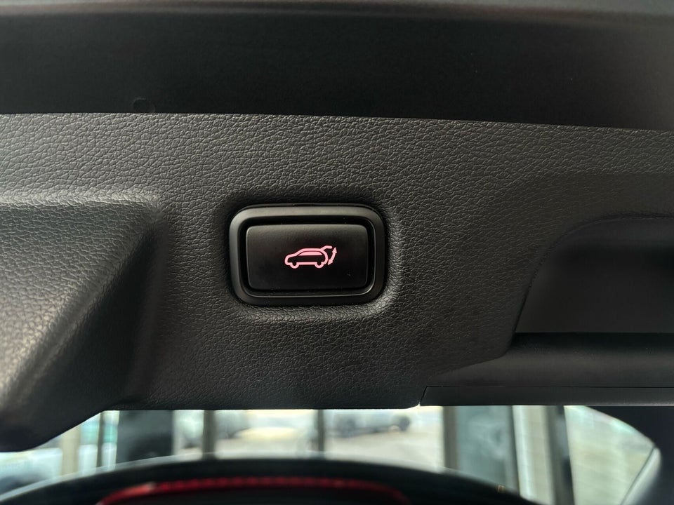 Kia XCeed 1,6 PHEV Upgrade DCT 5d