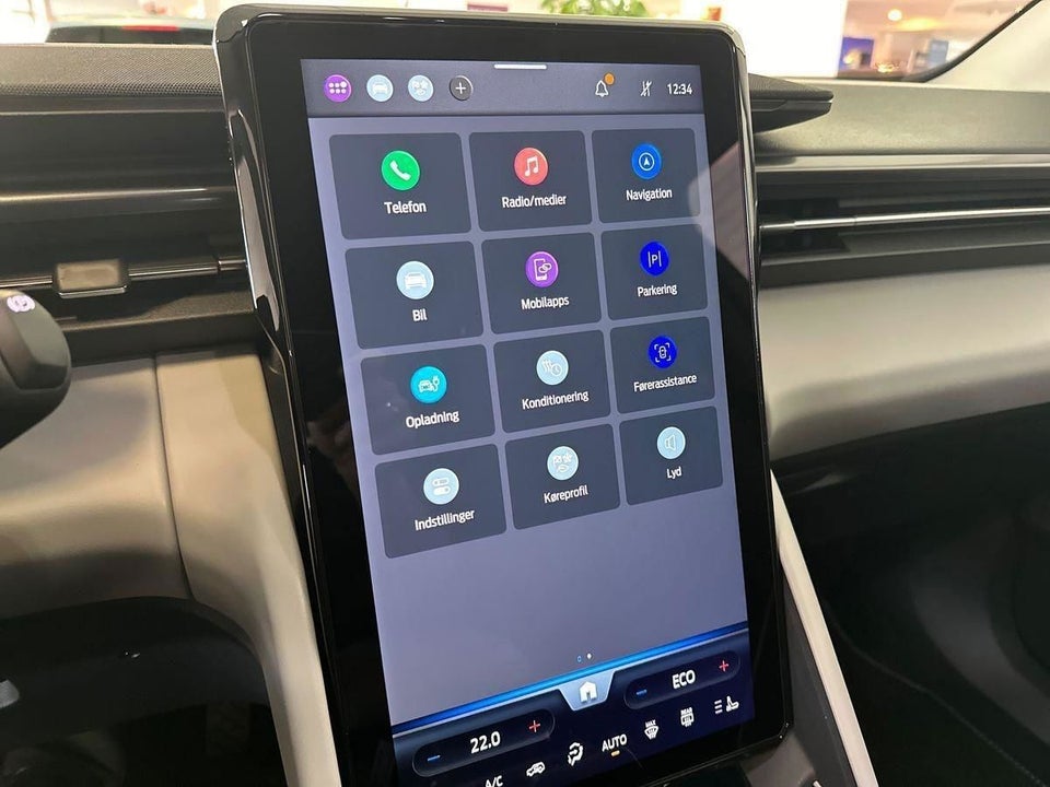 Ford Explorer 84 Select Extended Range AWD 5d