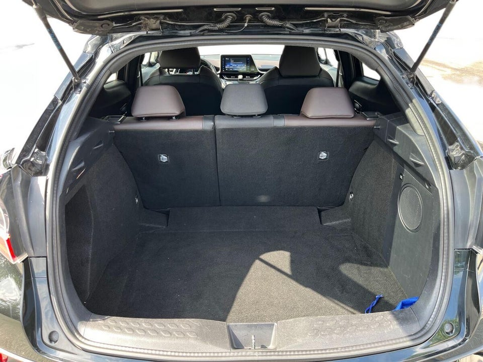 Toyota C-HR 1,8 Hybrid C-HIC CVT 5d