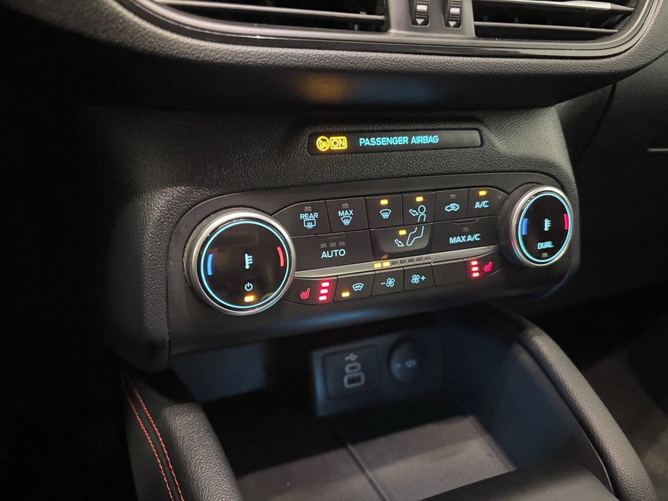 Ford Kuga 2,5 PHEV ST-Line CVT 5d