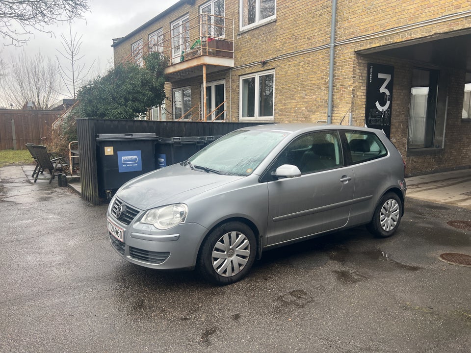 VW Polo 1,4 16V 3d