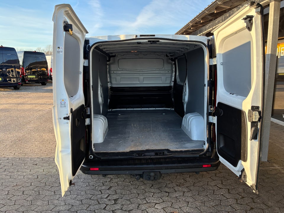 Renault Trafic T29 2,0 dCi 120 L2H1