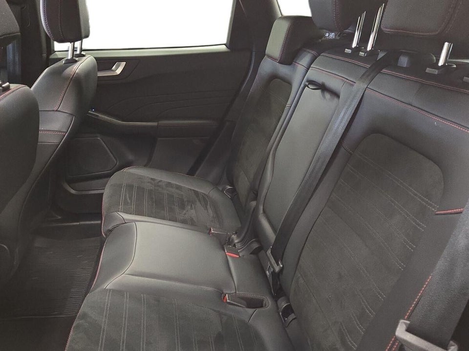 Ford Kuga 2,5 PHEV ST-Line X CVT 5d