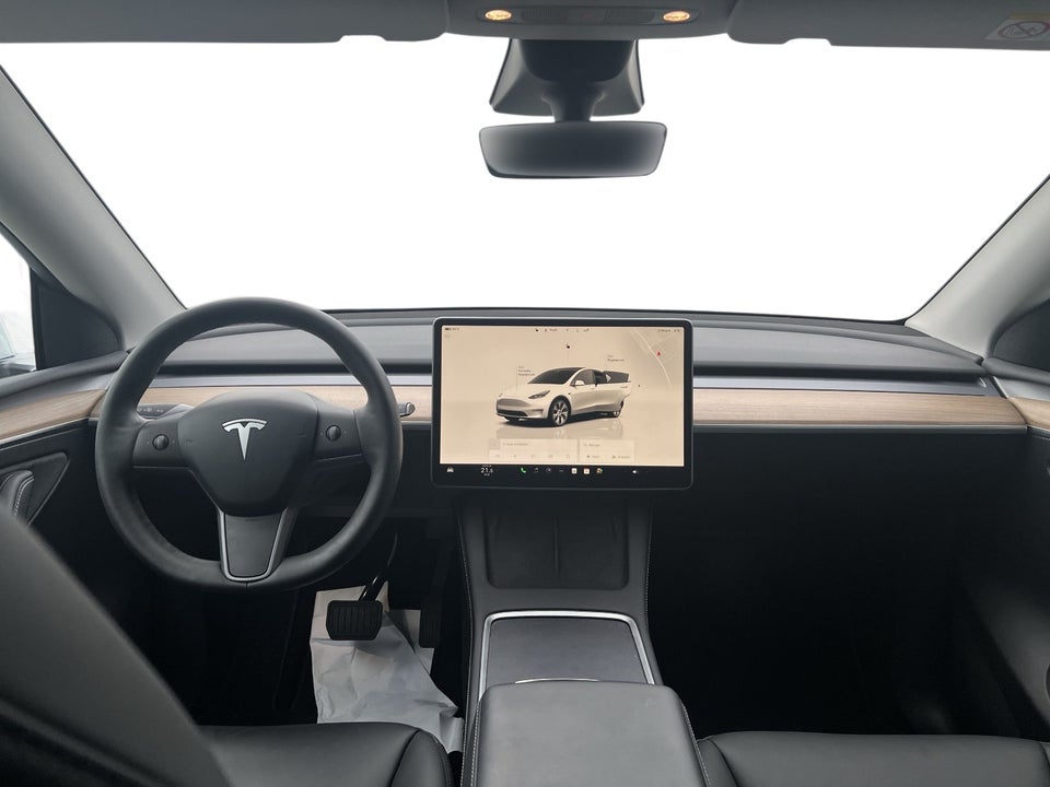 Tesla Model Y Long Range AWD 5d
