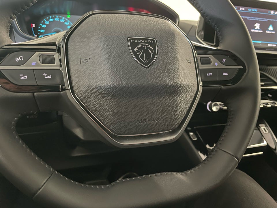 Peugeot e-208 50 Allure 5d