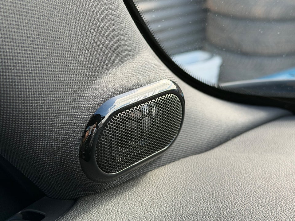 MINI Cooper SE Maximise 3d