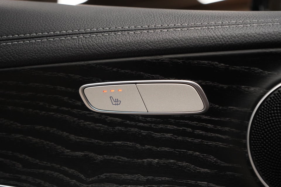 Mercedes E300 e 2,0 AMG Line stc. aut. 5d