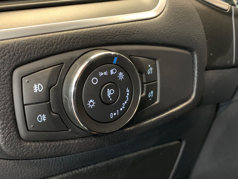 Ford S-MAX 1,5 SCTi 160 Titanium 5d