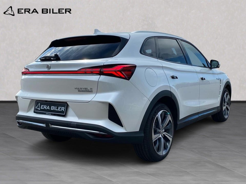 MG Marvel R Luxury 5d