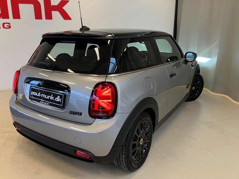 MINI Cooper SE Edition Premium Plus 3d