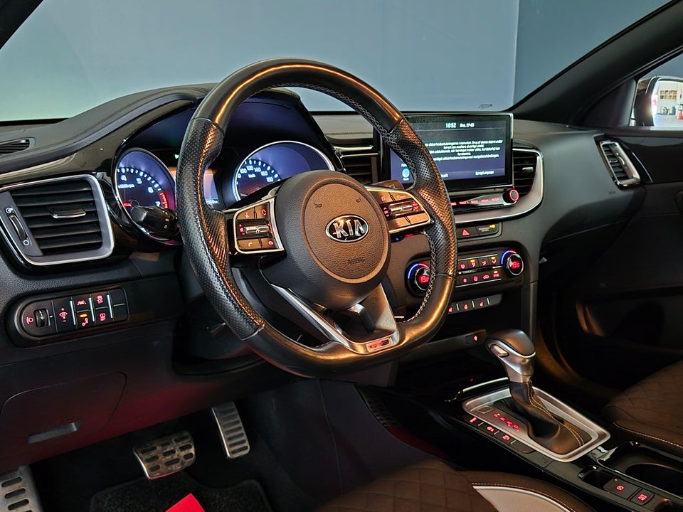 Kia ProCeed 1,4 T-GDi GT-Line DCT 5d