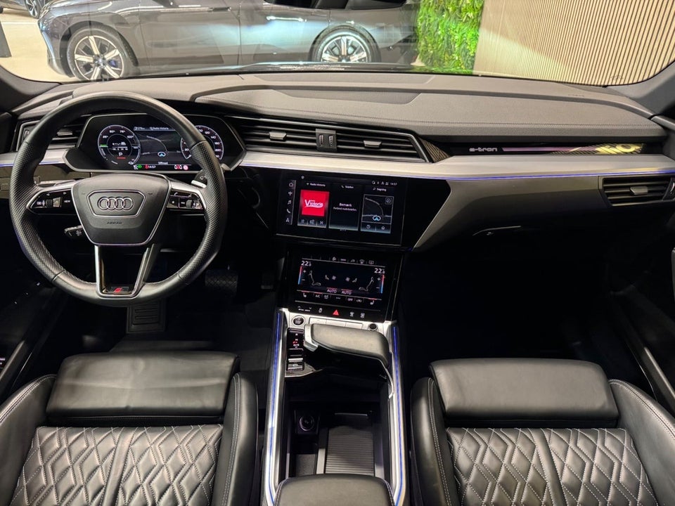 Audi e-tron 55 S-line Sportback quattro 5d