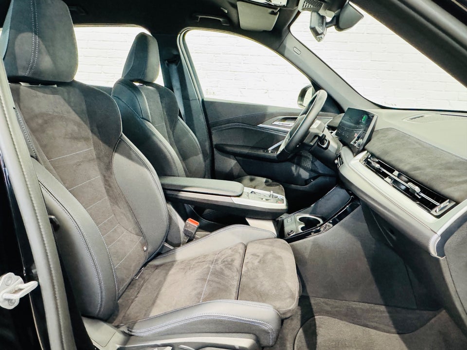 BMW iX1 eDrive20 M-Sport 5d