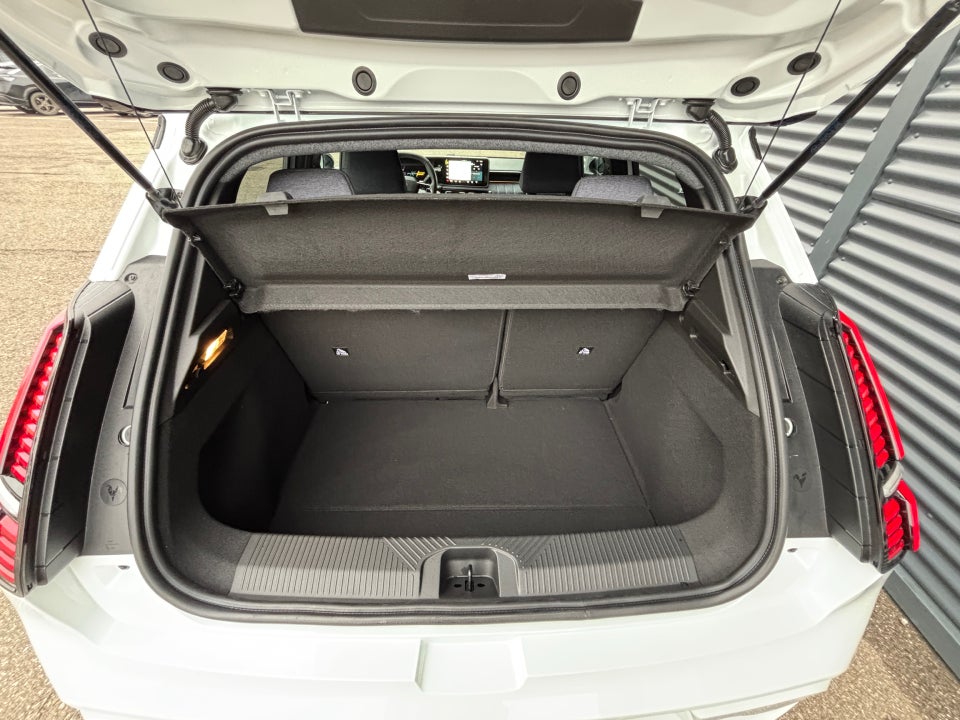 Renault 5 E-Tech 52 Techno 5d