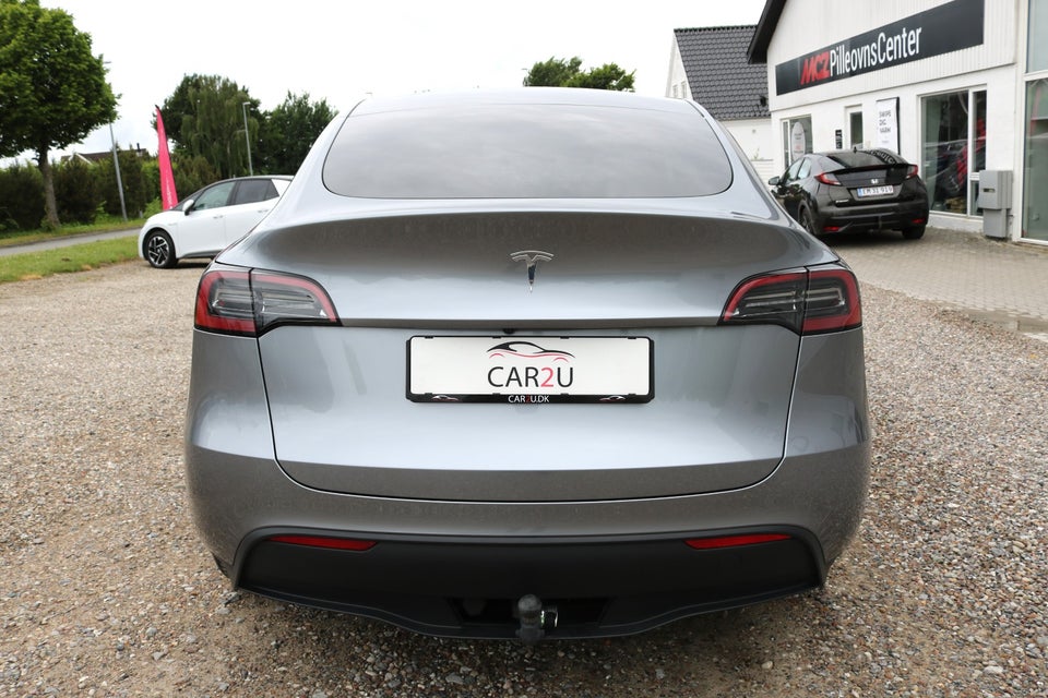 Tesla Model Y RWD 5d