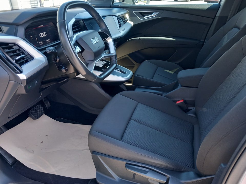 Audi Q4 e-tron 40  5d