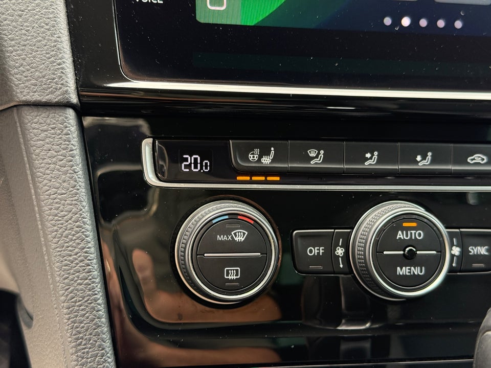 VW Golf VII 1,5 TSi 150 Highline DSG Van 5d