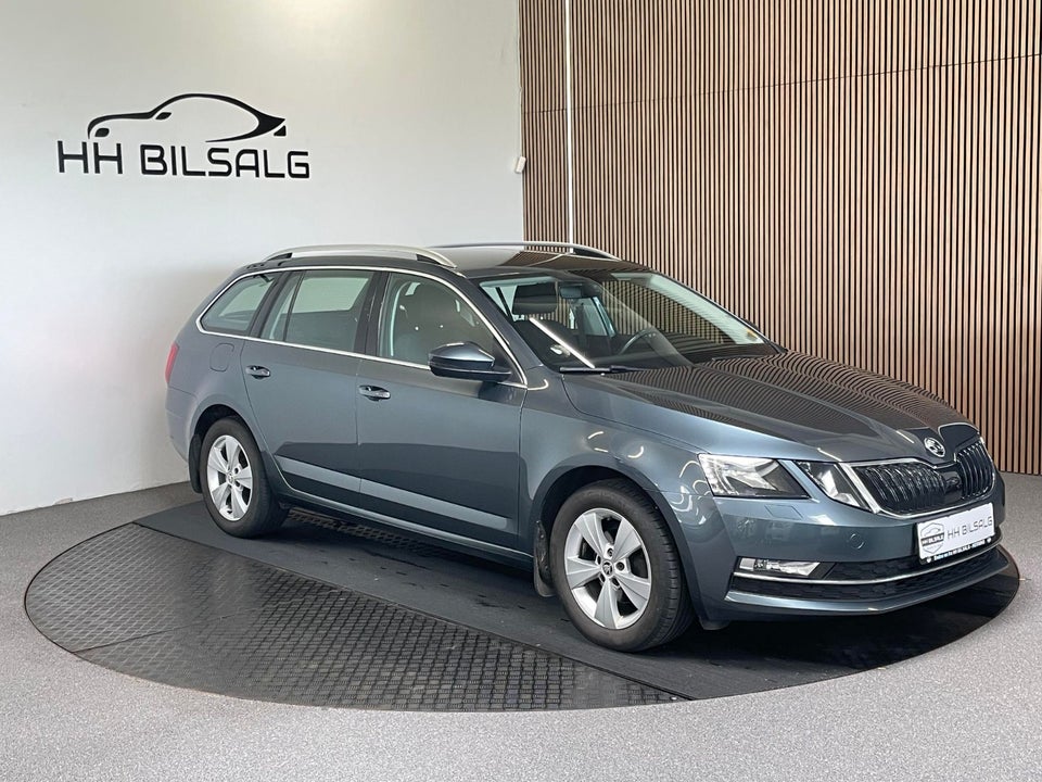 Skoda Octavia 1,6 TDi 115 Ambition Combi DSG 5d