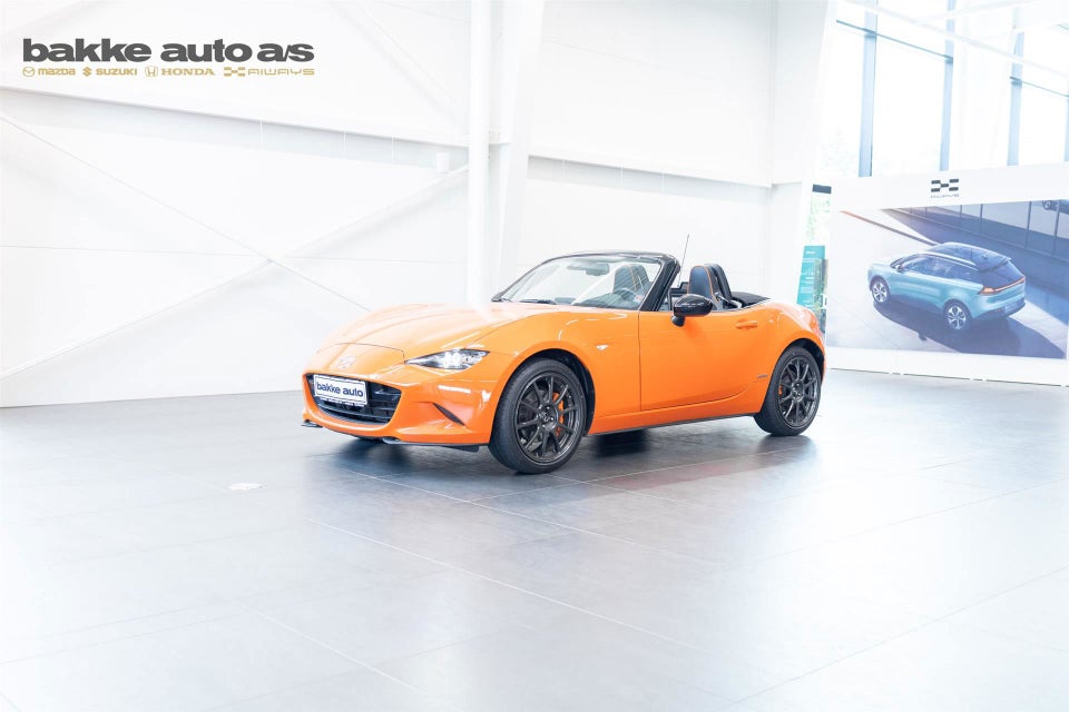 Mazda MX-5 2,0 SkyActiv-G 184 Roadster 30th Anniversary Edit. 2d