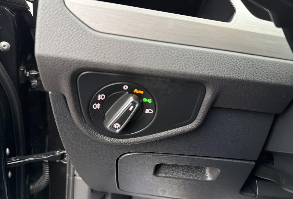 VW Touran 2,0 TDi 115 Comfortline DSG 7prs 5d