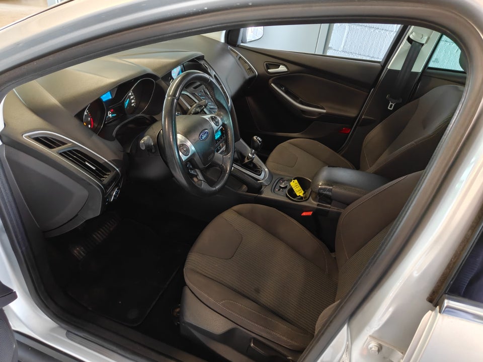 Ford Focus 1,0 SCTi 125 Titanium stc. 5d