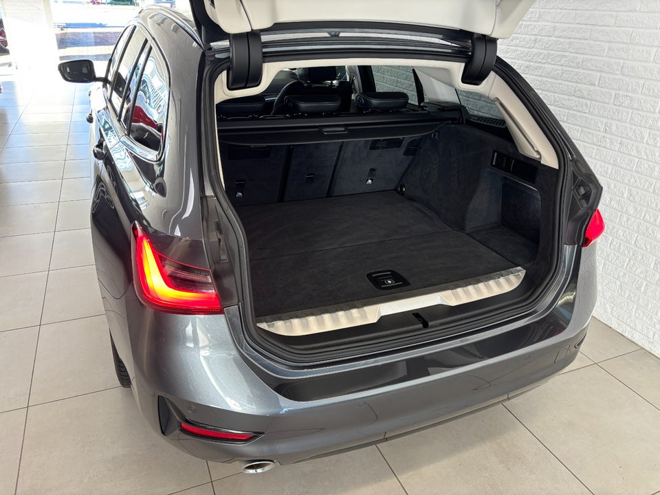 BMW 330e 2,0 Touring Sport Line aut. 5d