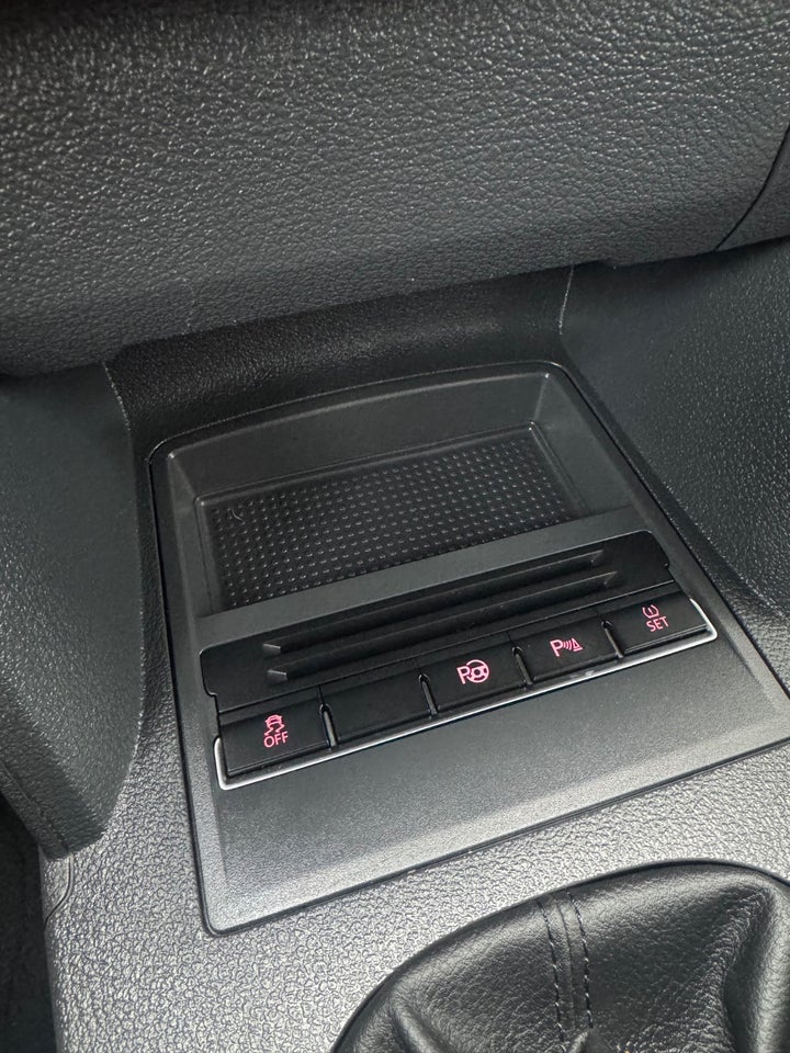 VW Touran 1,4 TSi 140 Comfortline 7prs 5d