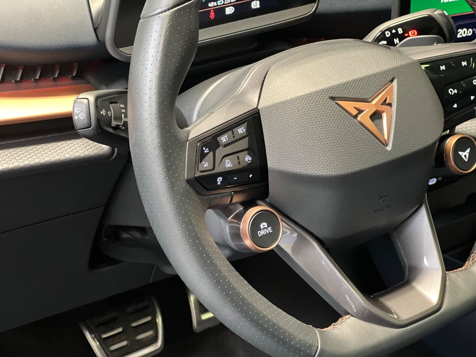 Cupra Tavascan 77 Adrenaline 5d