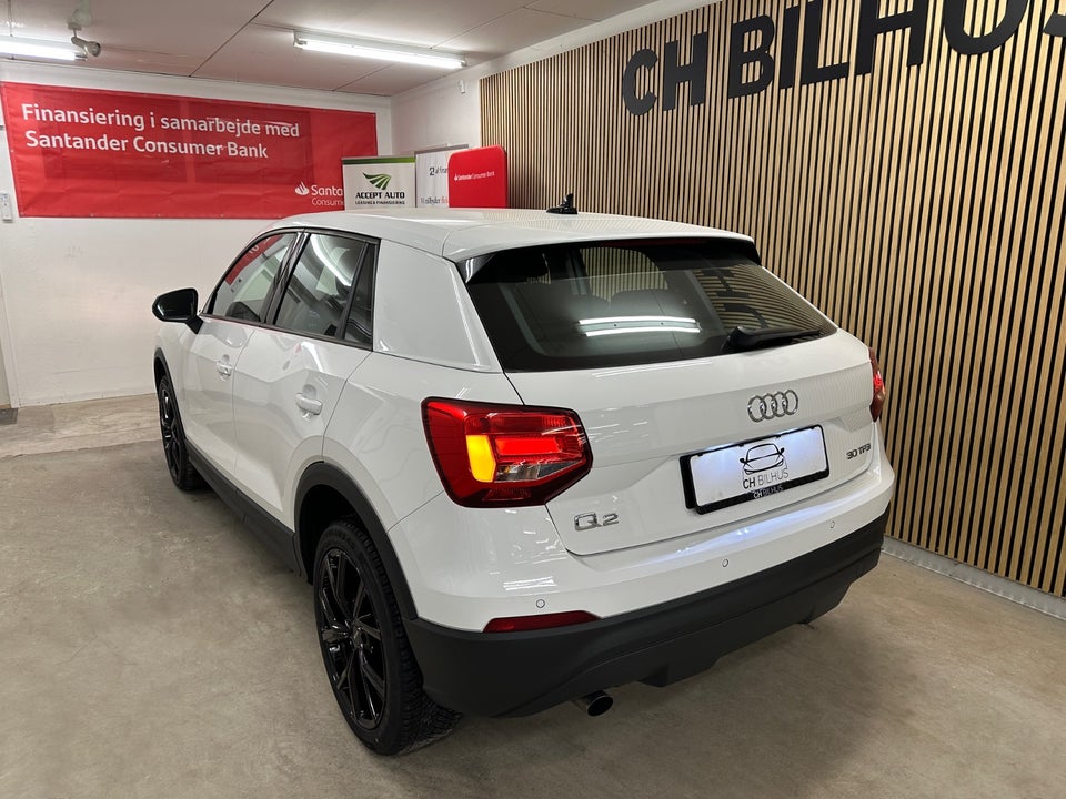 Audi Q2 30 TFSi S-tr. 5d