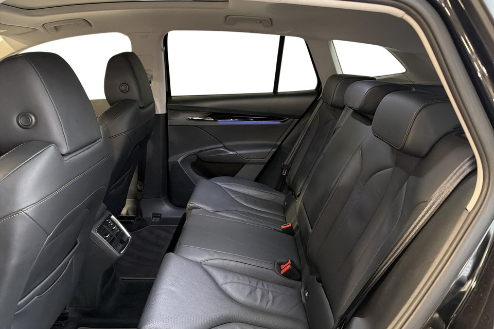 Skoda Enyaq 80 iV Plus Suite 5d