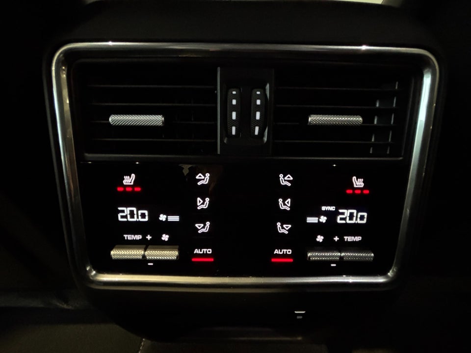 Porsche Cayenne Turbo 4,0 Tiptr. Van 5d