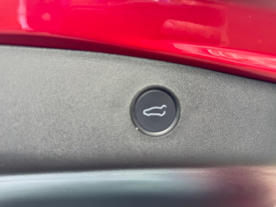 Tesla Model 3 Standard Range+ RWD 4d