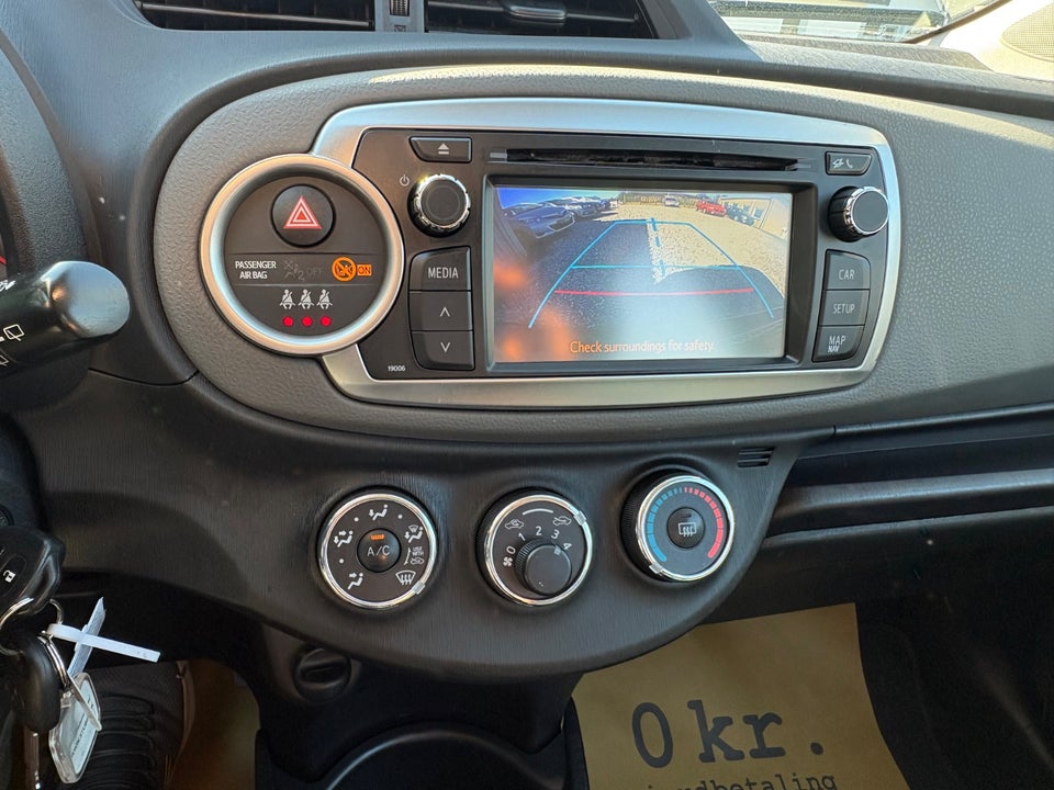 Toyota Yaris 1,3 VVT-i T2 Touch 5d
